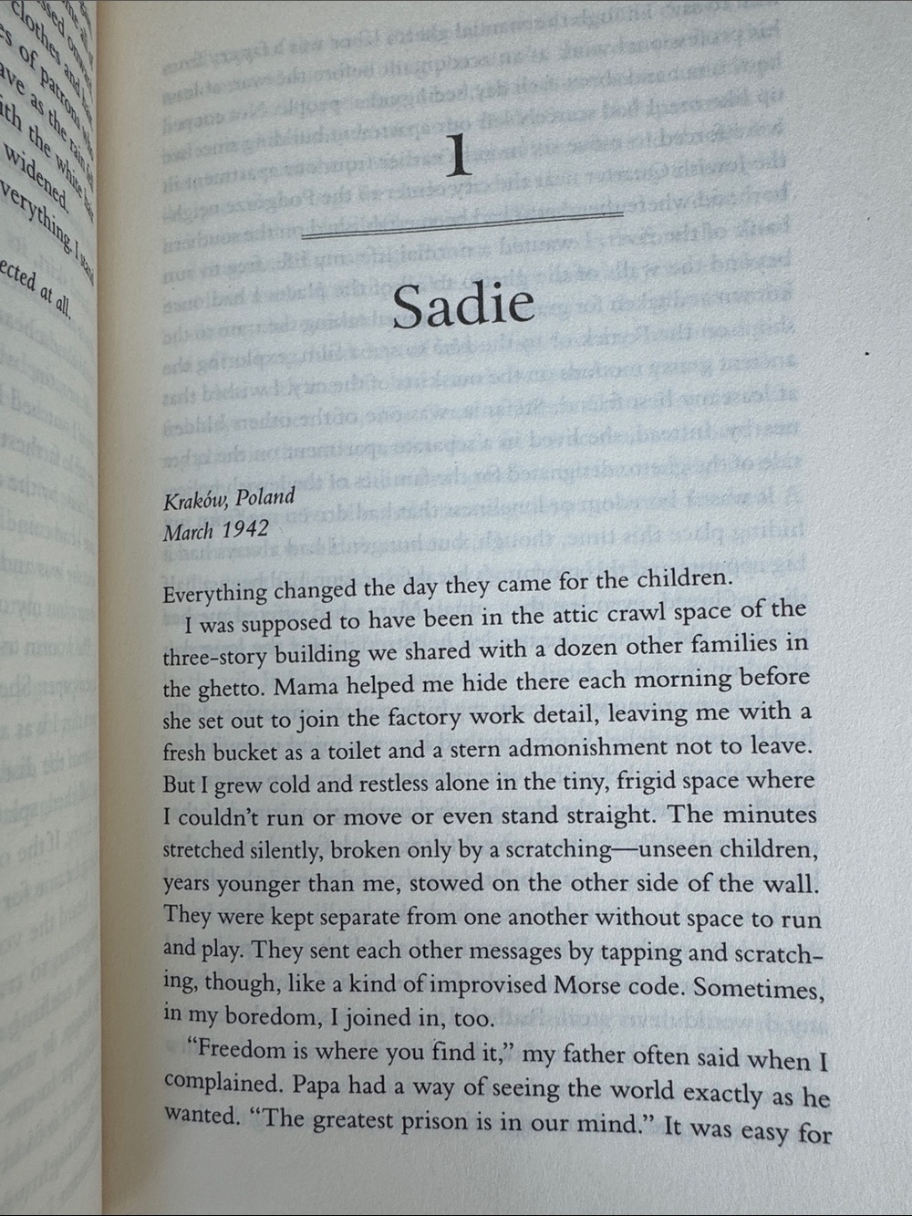 The woman with the blue star - Pam Jenoff -  softcover Book - Picture 12 of 12